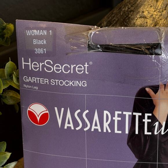 Vassarette Garter Stocking Black Nylon Lace Hosiery Fuller Figure Plus Size 1 - Picture 2 of 4
